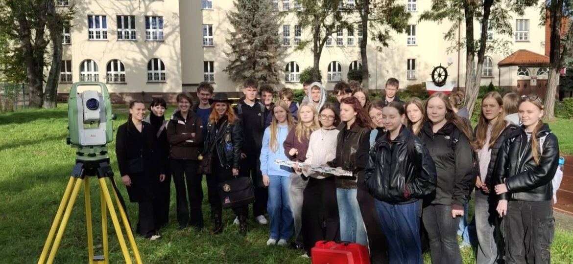 Geodeci dobrze zorientowani